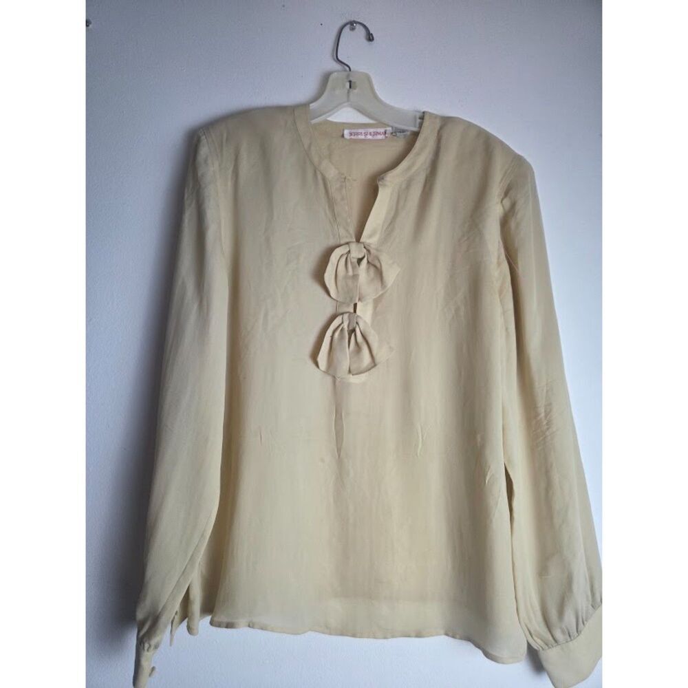 Jerri Sherman Light Butter Yellow V-Neck 100% Silk Boxy Blouse size 10 or Large